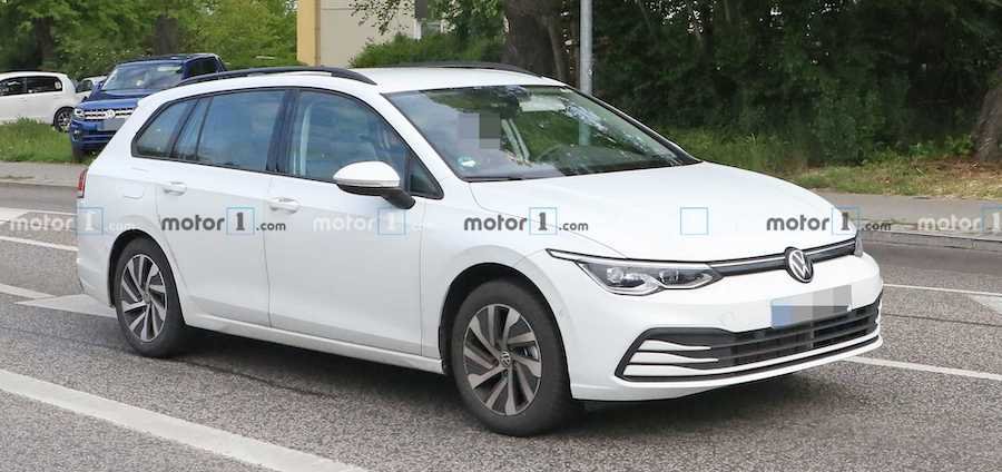 2021 VW Golf Variant Spied For The First Time