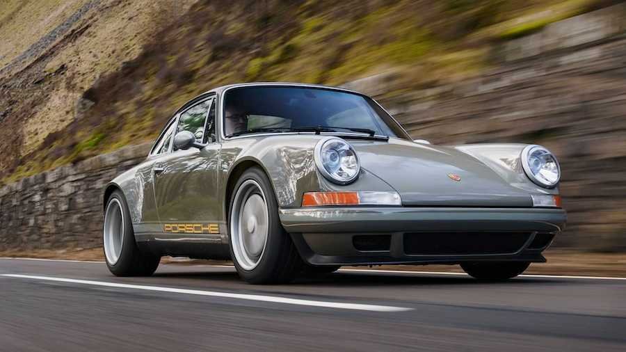 Theon Design Tastefully Restores An Air-Cooled Porsche 911