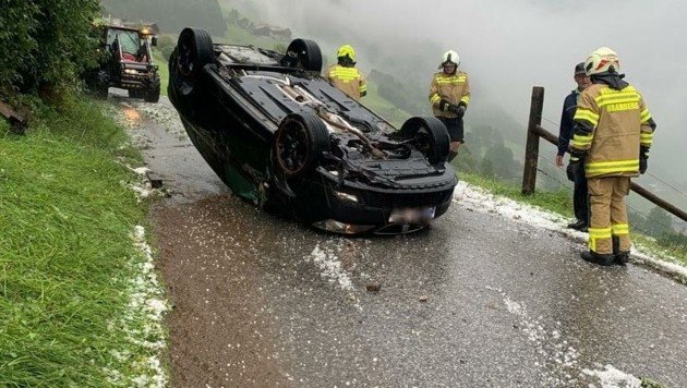 Salzburg: Auto überschlug sich im Hagel-Gewitter