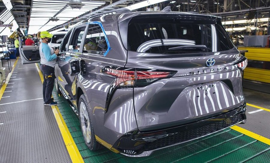 Toyota to slash production in September amid chip shortage
